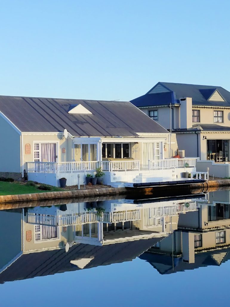 Single-Story Homes